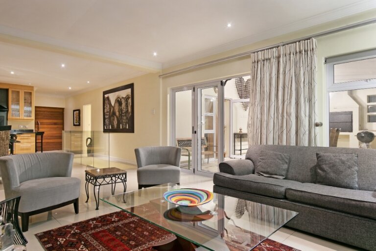 merridew-camps-bay-5d36f9904730f