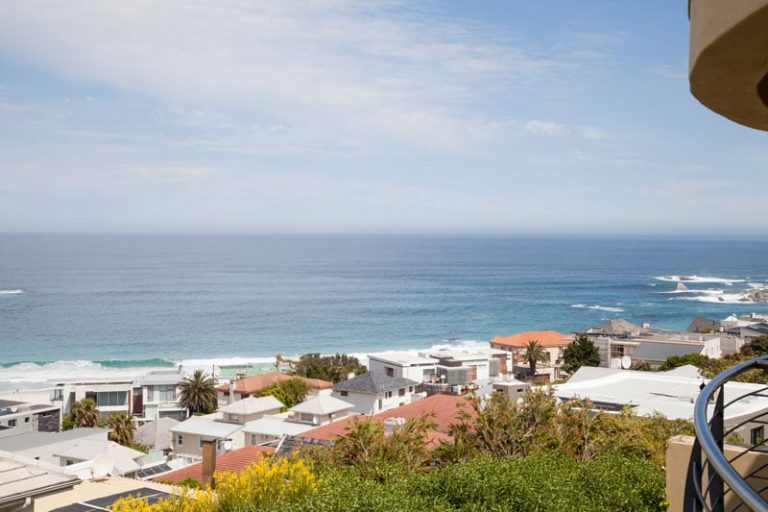 upstairs-3-camps-bay-accommodation-bay-vista-villa