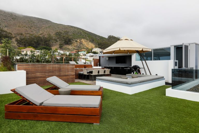 penthouse-on-b-129087478