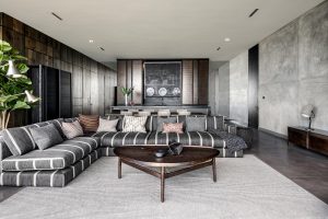 Clifton-Villa-High-end-Elegance-lounge-copy
