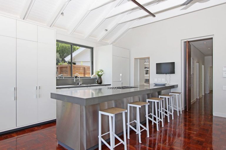 eames-villa-eames-villa-14008-960x640-1