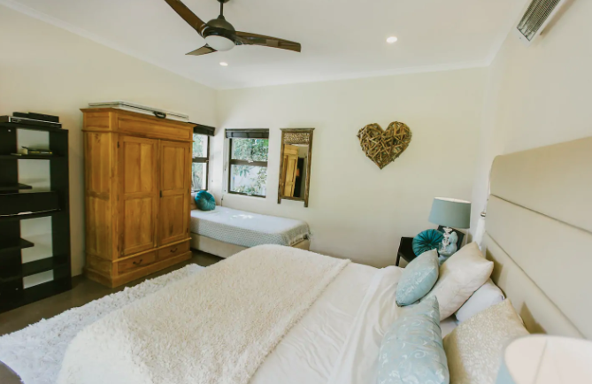 Bohemian-Villa-Camps-Bay-Rental-at-1.20