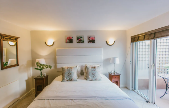 Bohemian-Villa-Camps-Bay-Rental-at-1.23