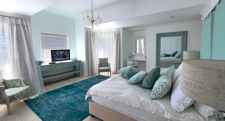 Fir-Holiday-House-Bantry-Bay-at-10.57