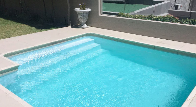 Fir-Holiday-House-Bantry-Bay-at-11.01