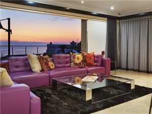 Villa-Radiance-Camps-Bay-pink-sofa