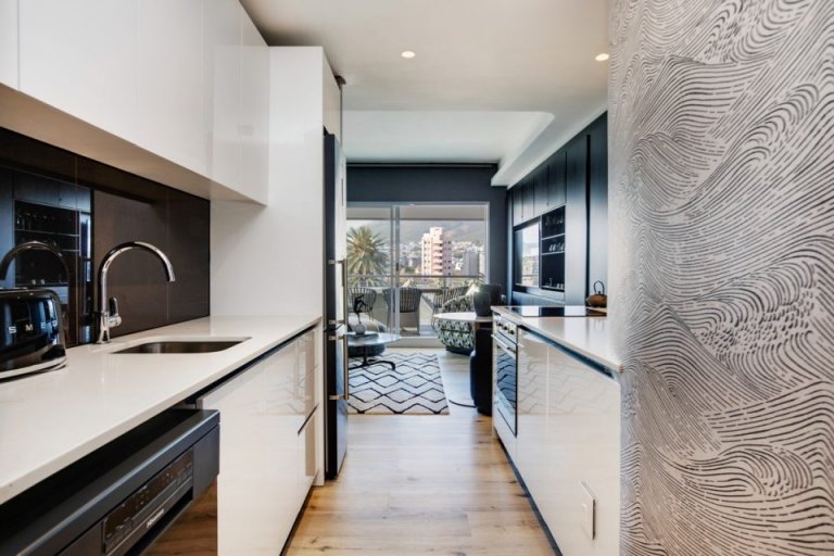 danbury-on-loop-danbury-on-loop-kitchen-145192416-960x640