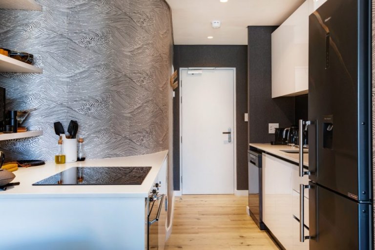 danbury-on-loop-danbury-on-loop-kitchen-145192428-960x640