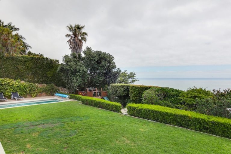 le-blanc-villa-79395483-960x640-1