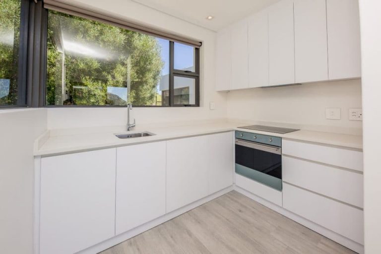 8-fiskaal-8-fiskaal-kitchenette-169350268-960x640-1