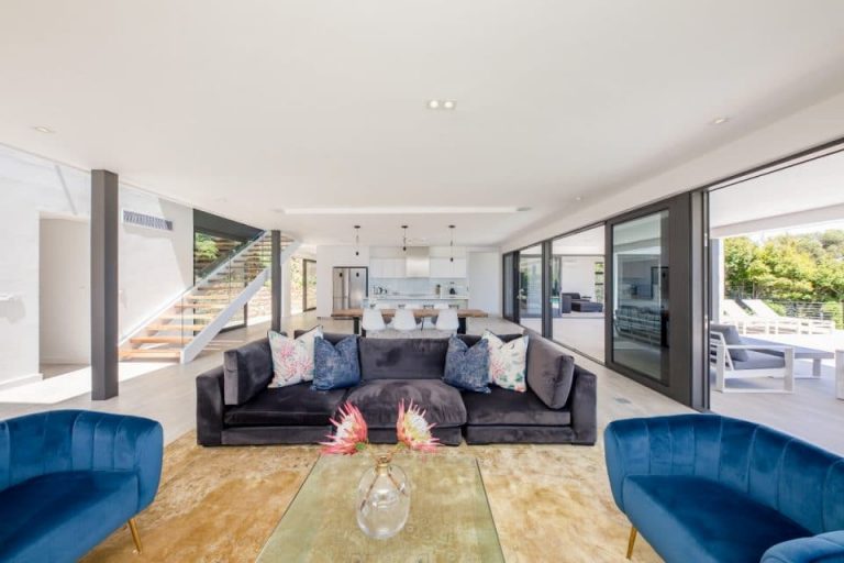 8-fiskaal-8-fiskaal-living-room-169350247-960x640-1