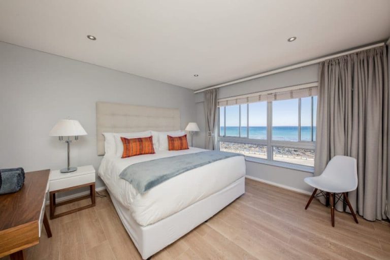 atlantic-views-atlantic-views-master-bedroom-169352948-960x640-1