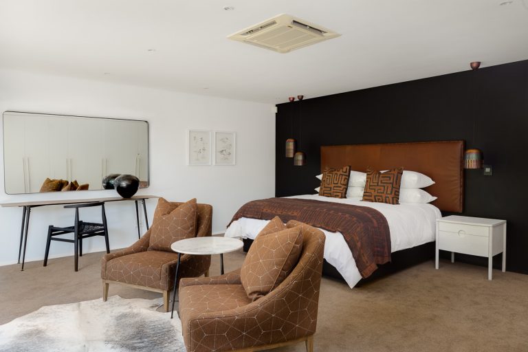 Thallo-Villa-Camps-Bay-Photography_N0A9622_fused-Edit_SR