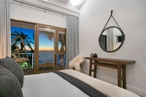 Clifton-Splendour-Villa-Cape-Town-bedroom-with-a-view