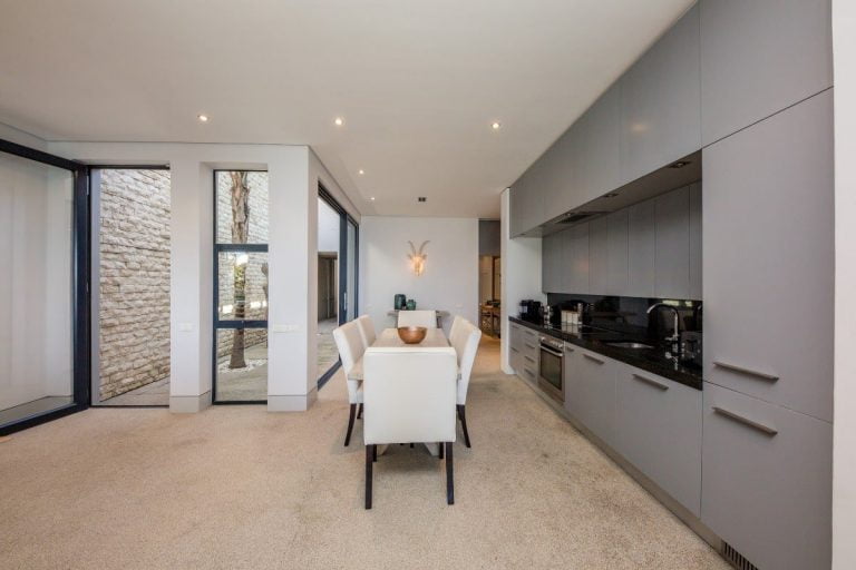 loader-villa-loader-villa-dining-area-168865830