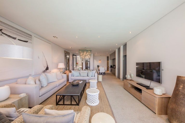 loader-villa-loader-villa-tv-lounge-168865828