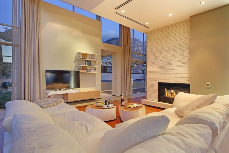 Beautiful-Glen-Sunset-Villa-Camps-Bay-best-accommodation