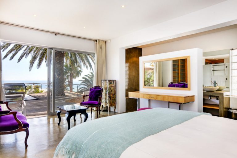 Camps-Bay-4-bedroom-house-with-pool_Cape-Luxury-1024x683-1