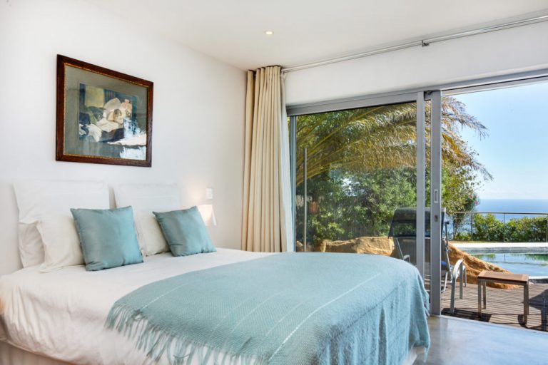 Camps-Bay-Vacation-Rentals_Cape-Luxury-1024x683-1