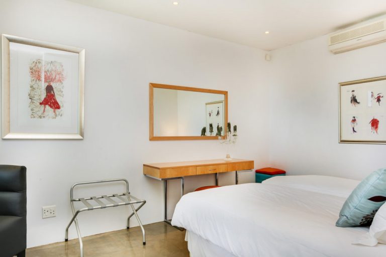 Four-bedroom-private-villa-in-Camps-Bay-1024x683-1