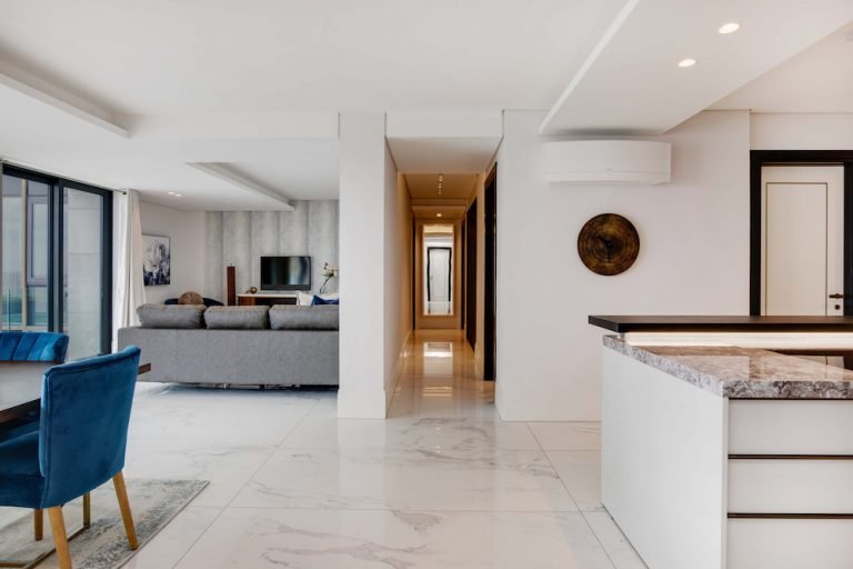 Luxury-rentals-Bantry-Bay