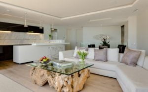 Ebb-Tide-Luxury-Apartment-in-Camps-Bay19-620x388-1