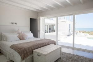 Main-bedroom-White-Sands-Beach-Villa-Yzerfontein