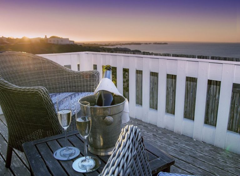 sea-views-Abalone-Pool-Villas