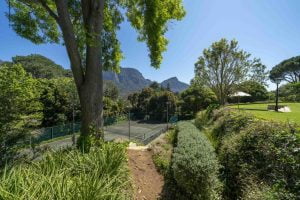 Hillwood-Villa-Constantia-tennis-court