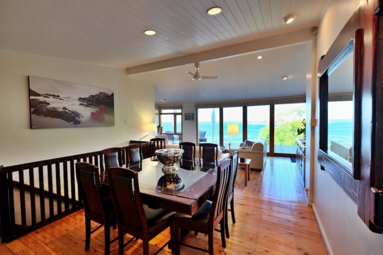 4th Beach Clifton Bungalow (12)