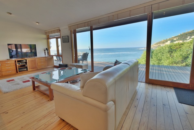 4th-Beach-Clifton-Bungalow-4