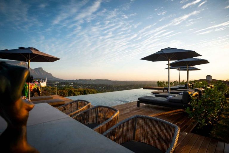 Villa-Constantia-View-15-800x534