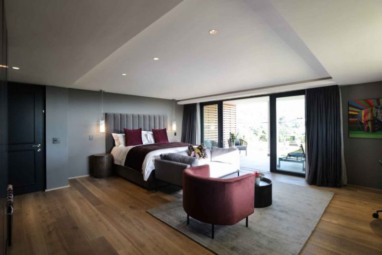 Villa-Constantia-View-59-800x534