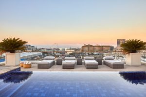 OO_CapeTown_Penthouse_PoolDeck_097