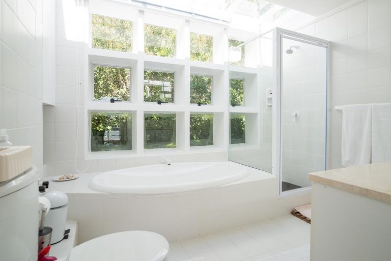 Penelope Villa in Camps Bay - bathroom 2