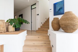 Staircase - Villa in BAntry Bay
