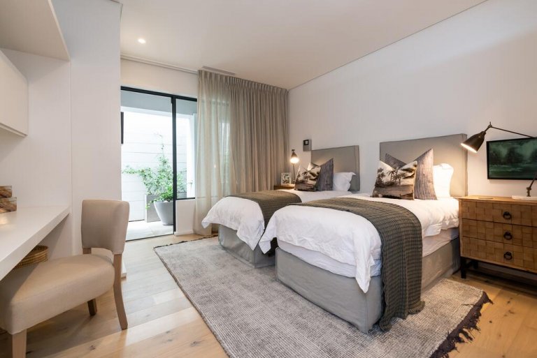 Twin Room - Cape Town Accommodation