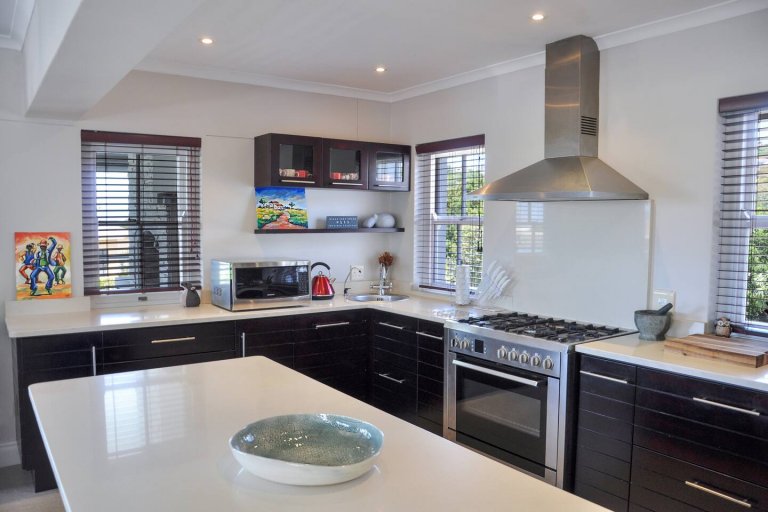 4 Bedroom holiday Villa - The Zenon - Kitchen