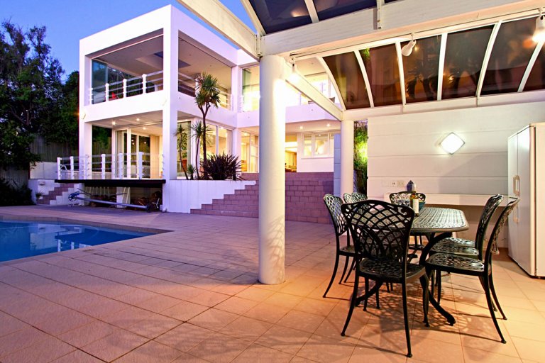 46THE MEADOWS - CAMPS BAY VILLA