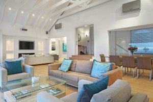Seaside Bliss: Unveiling the Elegance of Upper House in Camps Bay