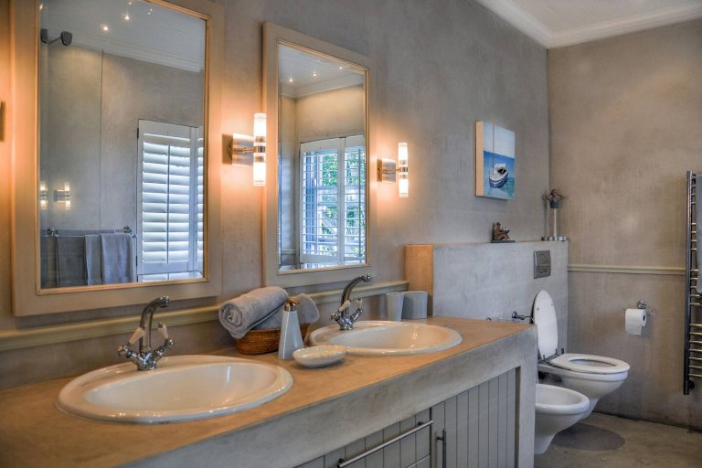 Bathroom 3 - Holidays in Plettenberg