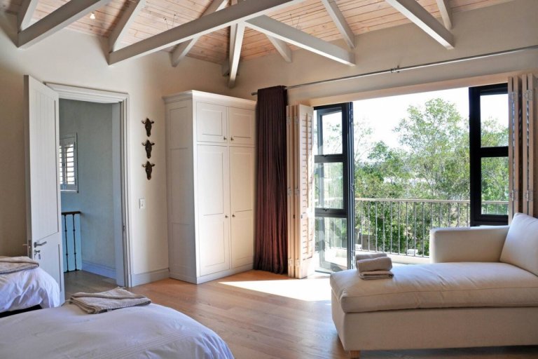 Bedroom 4 - The Meadows - Plettenberg Accommodation