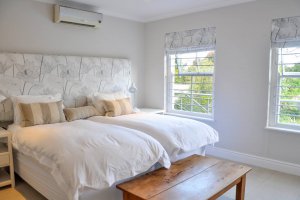 Budget friendly holiday accommodation in Plettenberg - En-suite bedroom - The Zeon
