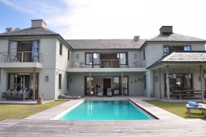 The Meadows - Main House and pool - Plettenberg Accommodation