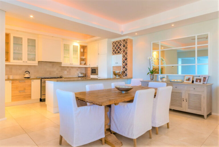 Camps Bay Elegance: Discovering the Essence of Stern Luxury