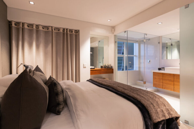 Clifton-Beachfront-Penthouse-56-1-scaled