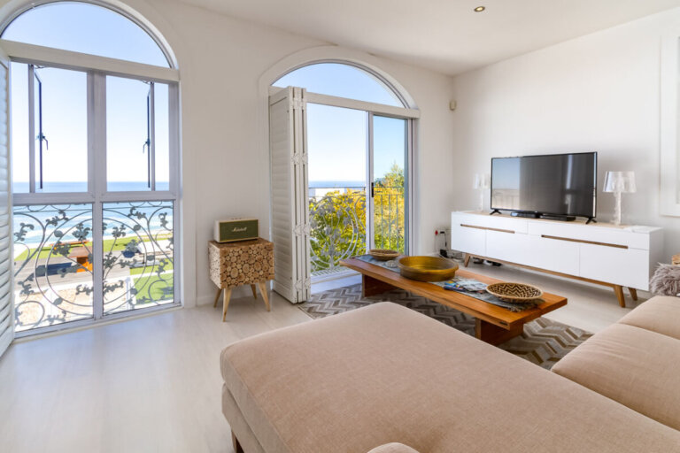 Clifton-Sea-View-Residence-Lounge2