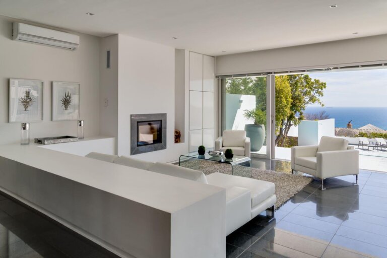 Comrie Delight-house-3-bedroom-lower-unit-32726223