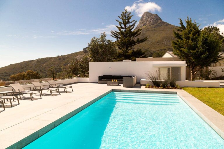 Comrie Delight-house-3-bedroom-lower-unit-32726228
