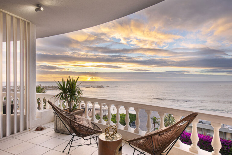 clifton-beachfront-dream_42-1